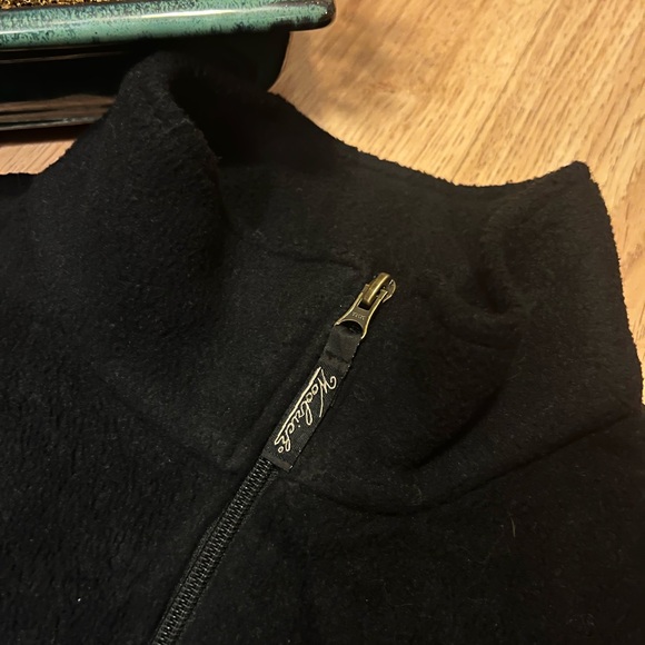 Large Woolrich Vest - Picture 6 of 8